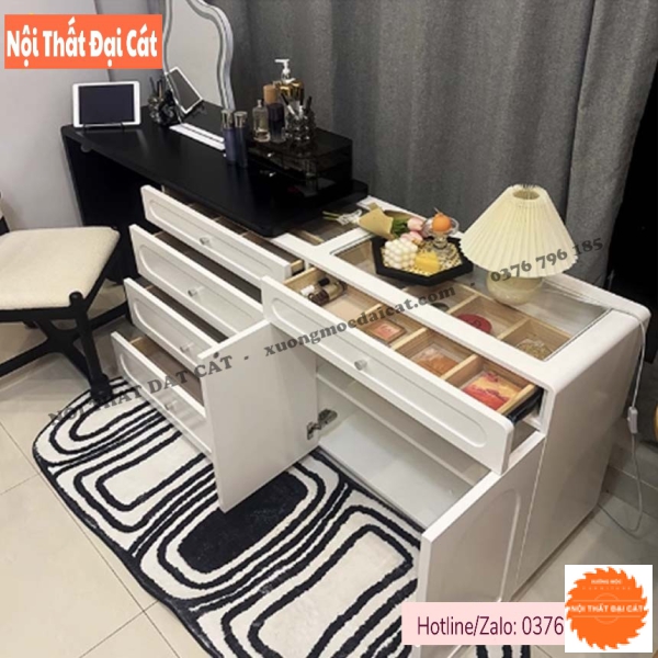 Bàn trang điểm thiết kế hiện đại BTĐ146