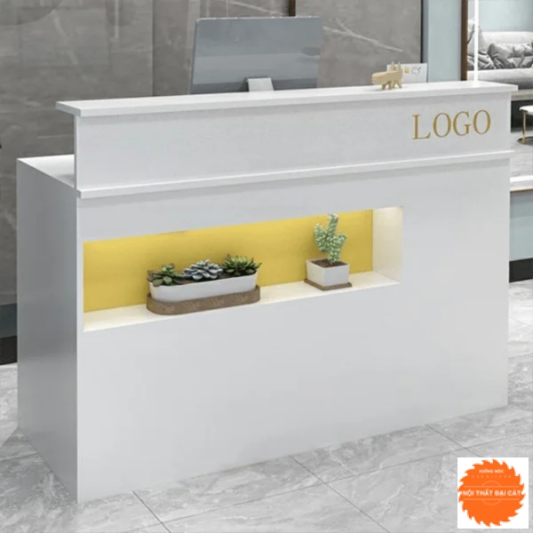Quầy lễ tân gỗ nhỏ gọn QLT010